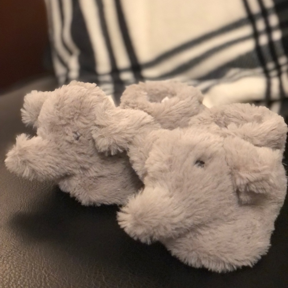 🗣 PRICE DROP 🗣, Tucker + Tate, elephant slipper, hard sole, toddler size 3-4